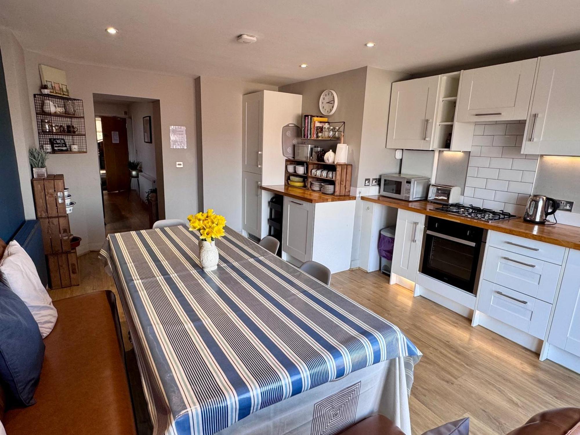 Purbeck Hill View Appartement Swanage Buitenkant foto